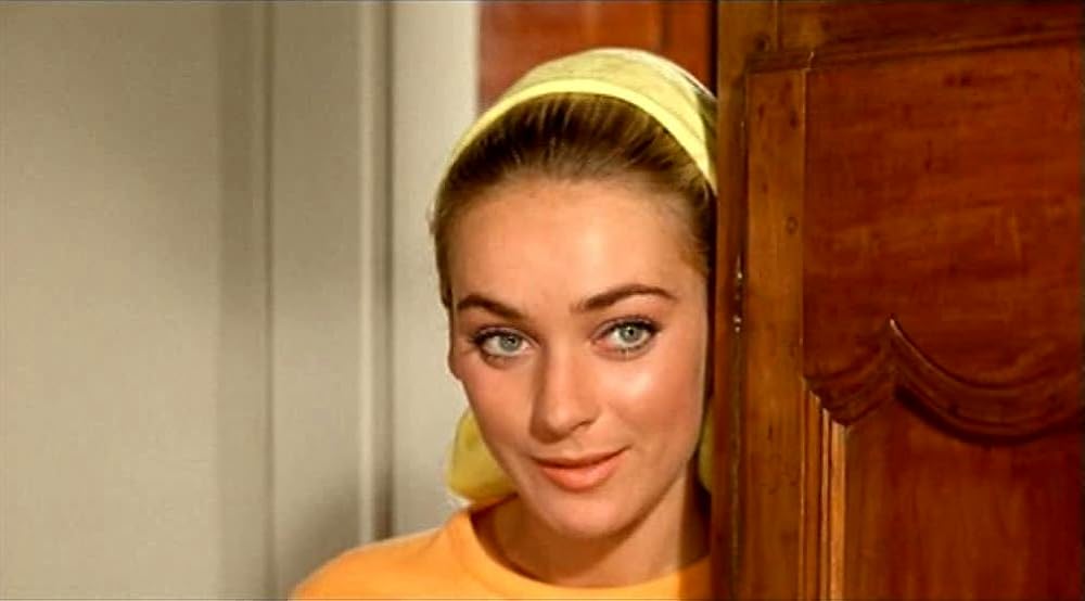 8 ноября в возрасте 80 лет скончалась французская киноактриса Женевьева Град. 