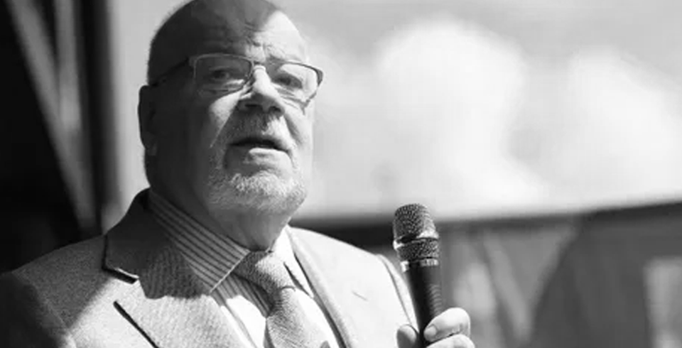 Скончался автор слов хита 70-х “Листья желтые” Янис Петерс