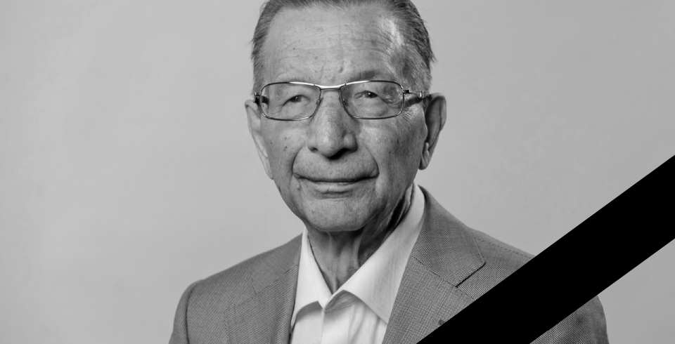 В возрасте 87 лет скончался член-корреспондент РАН В.В.Рябов