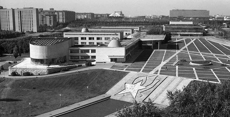 В возрасте 100 лет скончалась соавтор проекта дворца пионеров на Ленинских горах